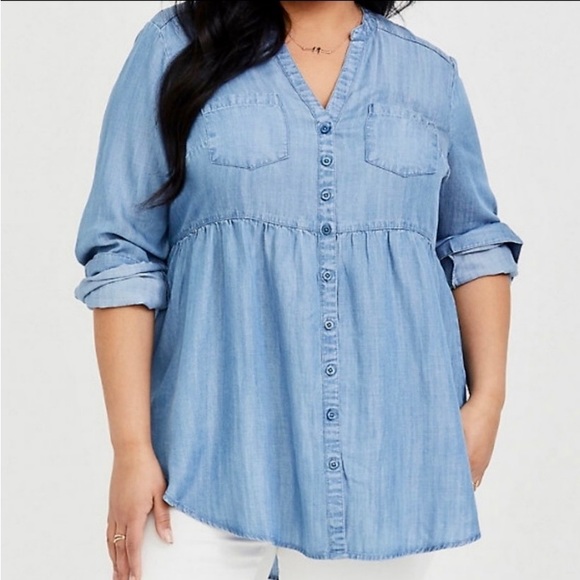 torrid Tops - Torrid Emma Chambray Babydoll Top